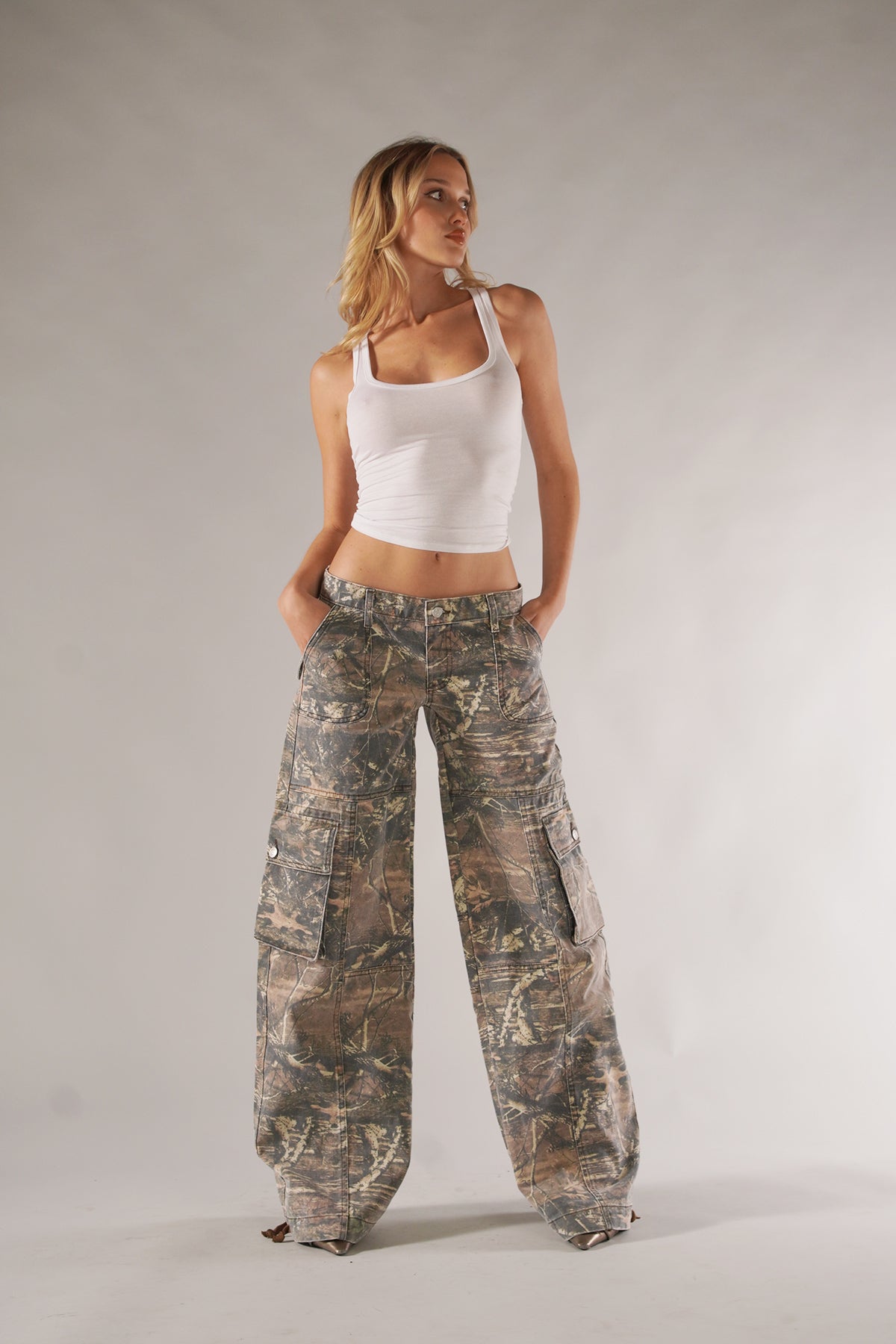 Unisex Camo Cargo Trousers
